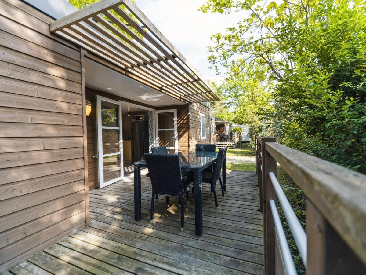 Camping Paradis 4 Etoiles Au Port De L'Houmeau - La Rochelle Luaran gambar