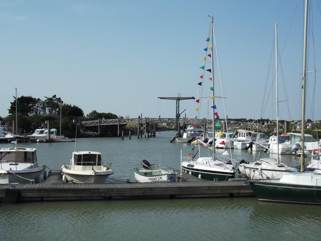 Camping Paradis 4 Etoiles Au Port De L'Houmeau - La Rochelle Luaran gambar